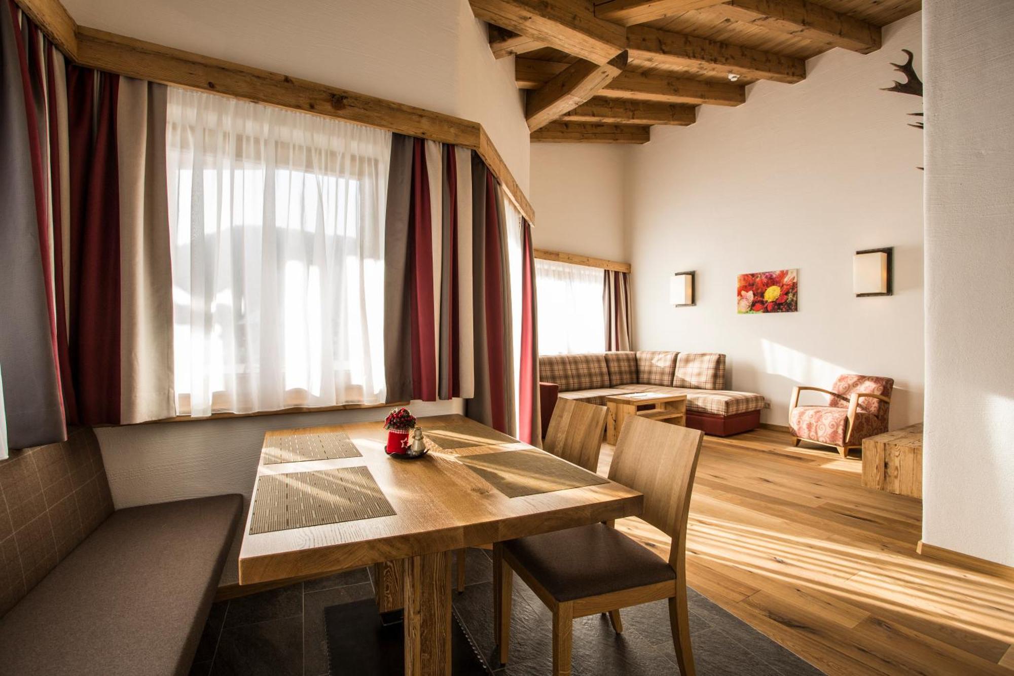 Alte Schmiede Hiltpolt Hotel Seefeld in Tirol Exterior photo