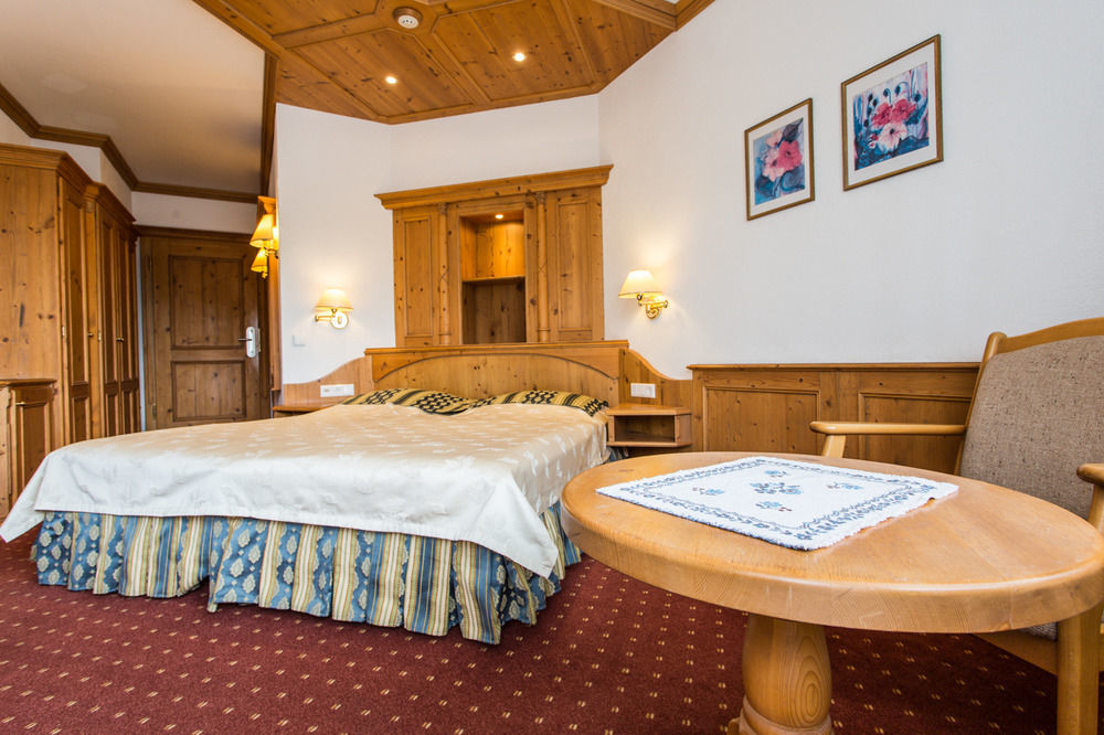Alte Schmiede Hiltpolt Hotel Seefeld in Tirol Exterior photo